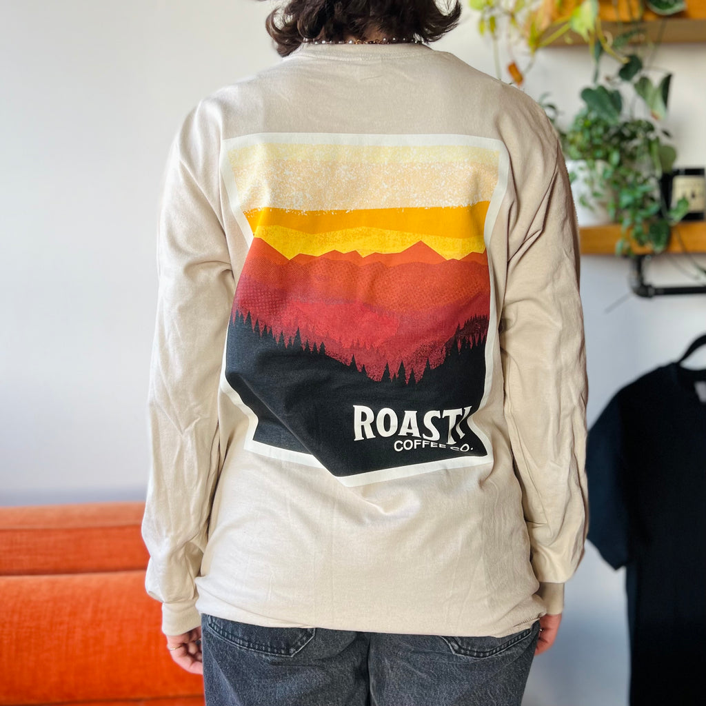 Roasti Retro Mountain Long Sleeve T-Shirt